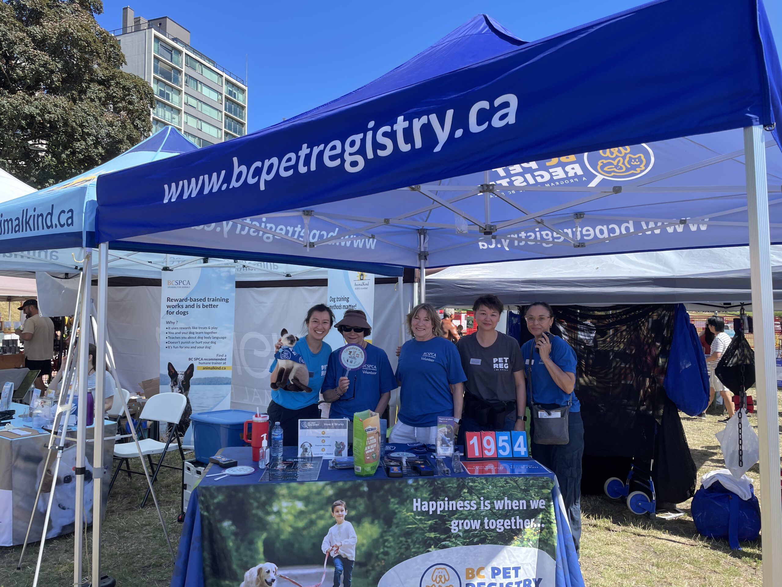 2025 PawsFest Volunteers (2)