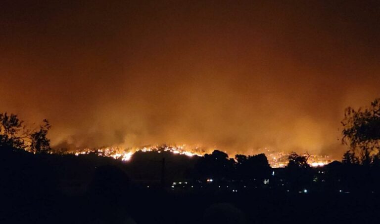 emergency-management-wildfire-burning-at-night-2023-e1715024471926